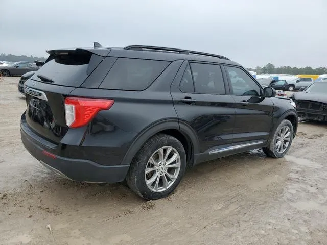 1FMSK7DHXNGB17350 2022 2022 Ford Explorer- Xlt 3