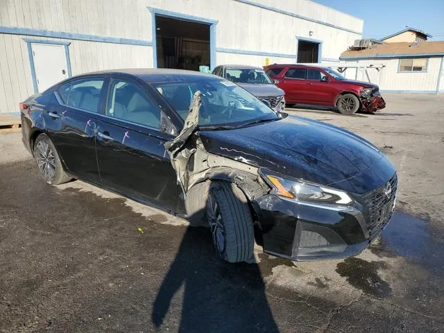 1N4BL4DV0PN336151 2023 2023 Nissan Altima- SV 4