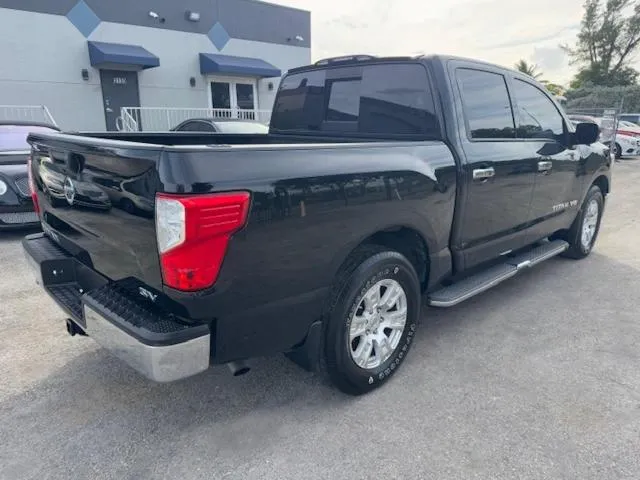 1N6AA1EK7JN542912 2018 2018 Nissan Titan- S 3