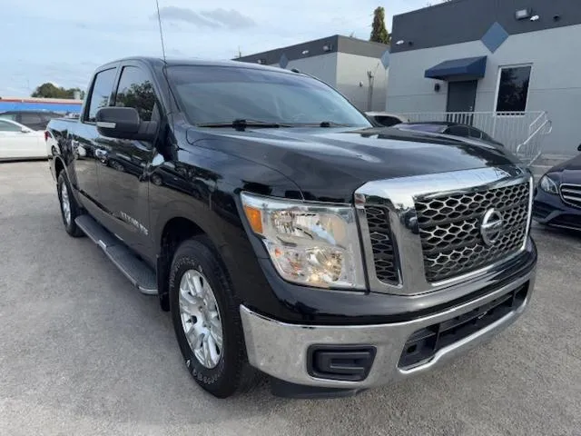 1N6AA1EK7JN542912 2018 2018 Nissan Titan- S 4