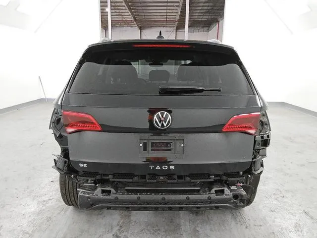 3VVSX7B29RM068577 2024 2024 Volkswagen Taos- SE 6