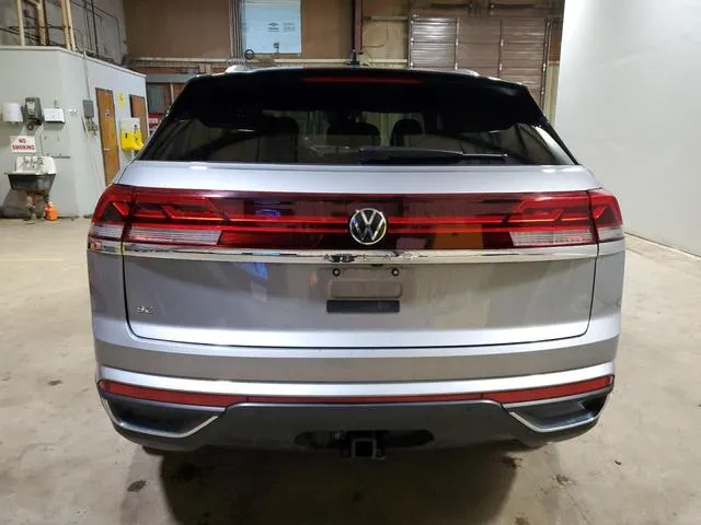 1V2WE2CA3RC215782 2024 2024 Volkswagen Atlas- SE 6