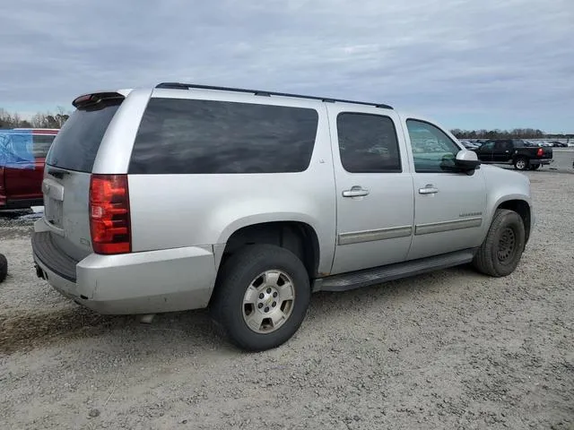 1GNSKJE37BR215814 2011 2011 Chevrolet Suburban- K1500 Lt 3