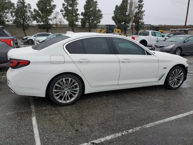 WBA13AG05NCH67985 2022 2022 BMW 5 Series- 530E 3