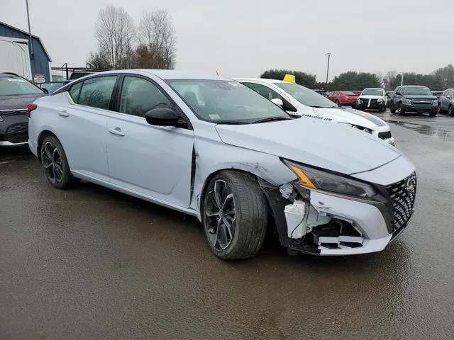 1N4BL4CW9PN364265 2023 2023 Nissan Altima- SR 4