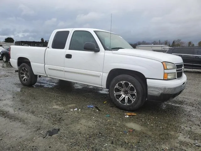 1GCEC19T16Z137825 2006 2006 Chevrolet Silverado- C1500 4