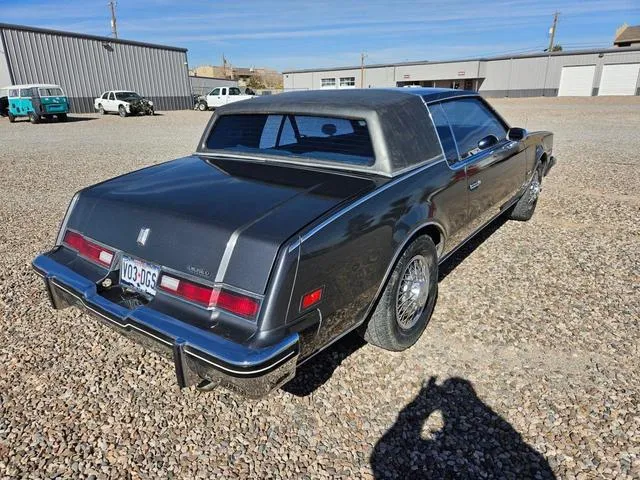 1G3EZ57Y7FE330055 1985 1985 Oldsmobile Toronado- Brougham 4