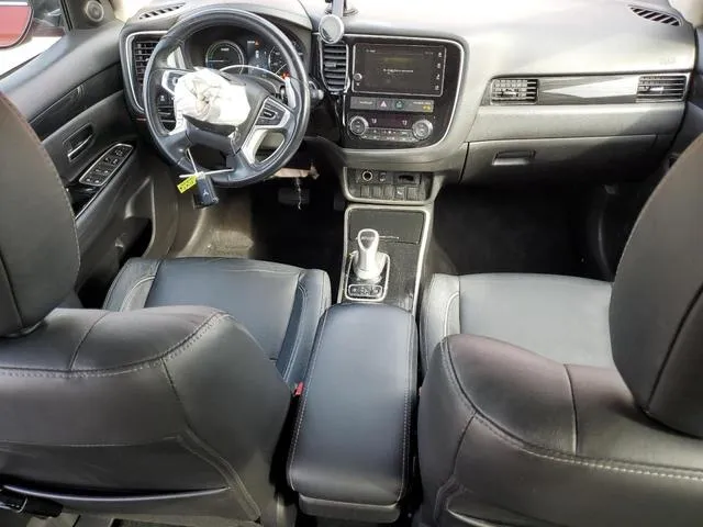 JA4J24A57JZ047310 2018 2018 Mitsubishi Outlander- SE 8