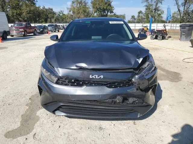 3KPF24AD9RE789377 2024 2024 KIA Forte- LX 5