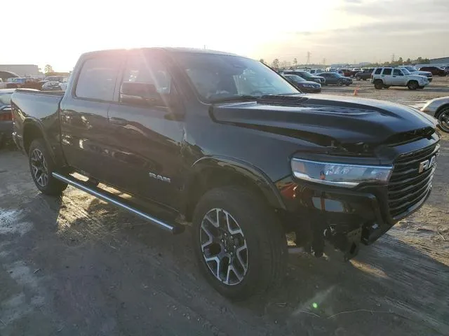 1C6SRFJP4SN506392 2025 2025 RAM 1500- Laramie 4