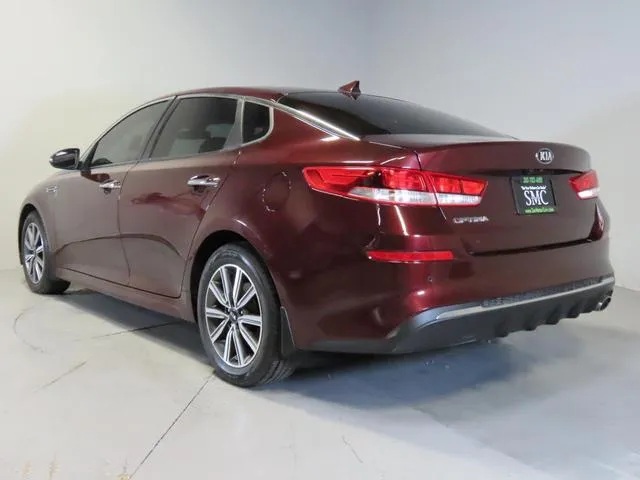 5XXGT4L35KG371692 2019 2019 KIA Optima- LX 4