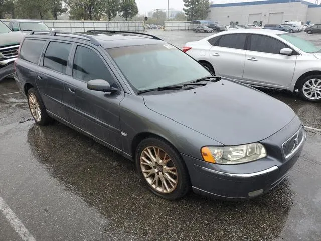 YV1SW592962585225 2006 2006 Volvo V70- 2-5T 4