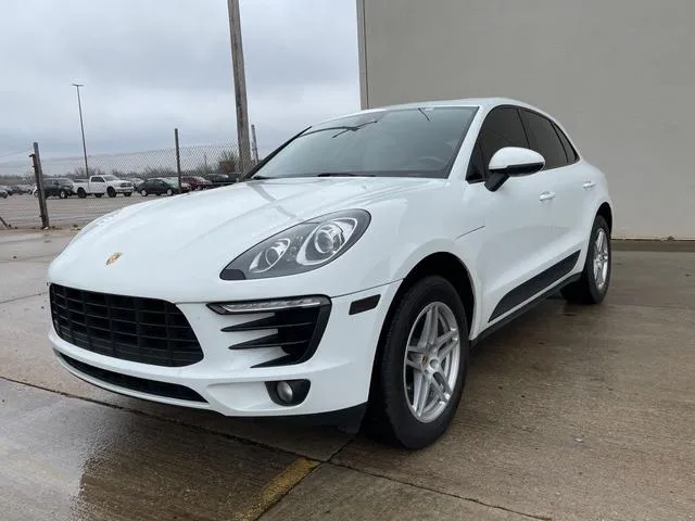 WP1AA2A52JLB10019 2018 2018 Porsche Macan 2