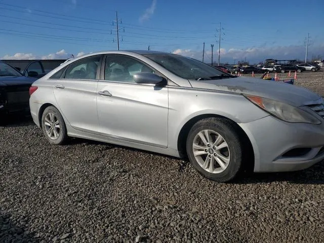 5NPEB4AC7DH762749 2013 2013 Hyundai Sonata- Gls 4