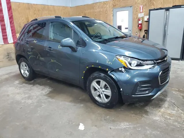 KL7CJPSM0NB520663 2022 2022 Chevrolet Trax- 1LT 4