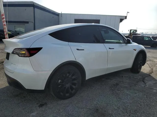 7SAYGDEEXNF363668 2022 2022 Tesla MODEL Y 3