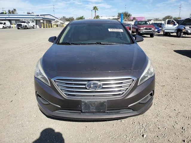 5NPE24AF8HH491216 2017 2017 Hyundai Sonata- SE 5