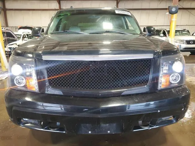 1GYEK63N45R199335 2005 2005 Cadillac Escalade- Luxury 5