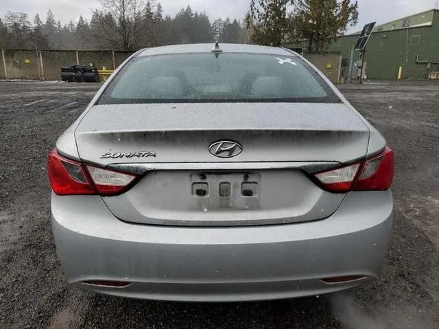 5NPEB4AC8CH312235 2012 2012 Hyundai Sonata- Gls 6