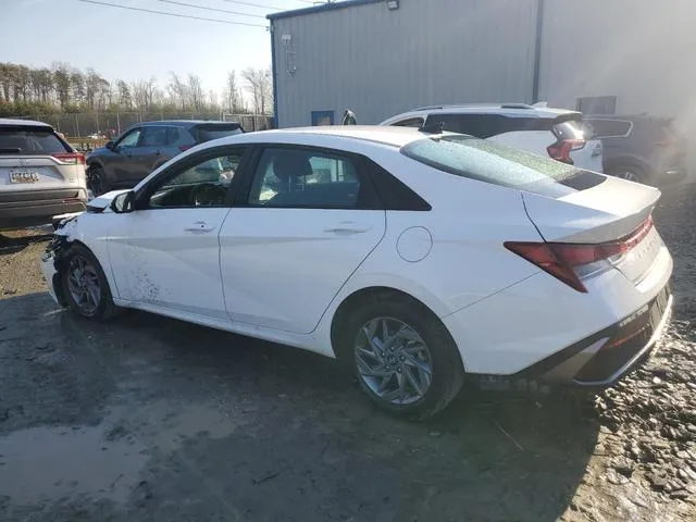 KMHLM4DGXRU662220 2024 2024 Hyundai Elantra- Sel 2