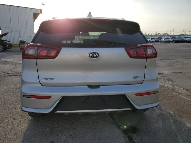 KNDCB3LC8J5207495 2018 2018 KIA Niro- FE 6