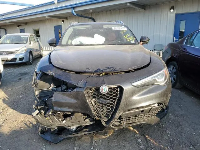 ZASPAKBN1K7C69156 2019 2019 Alfa Romeo Stelvio- TI 5