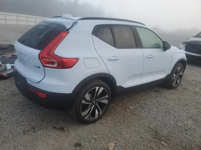 YV4L12UL3R2241057 2024 2024 Volvo XC40- Plus 3