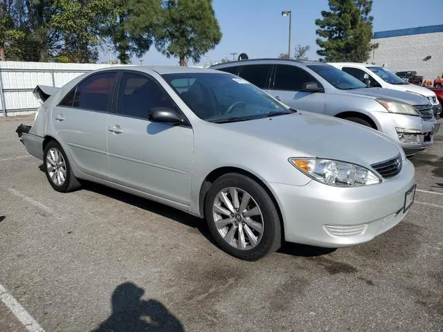 JTDBE32K153003005 2005 2005 Toyota Camry- LE 4