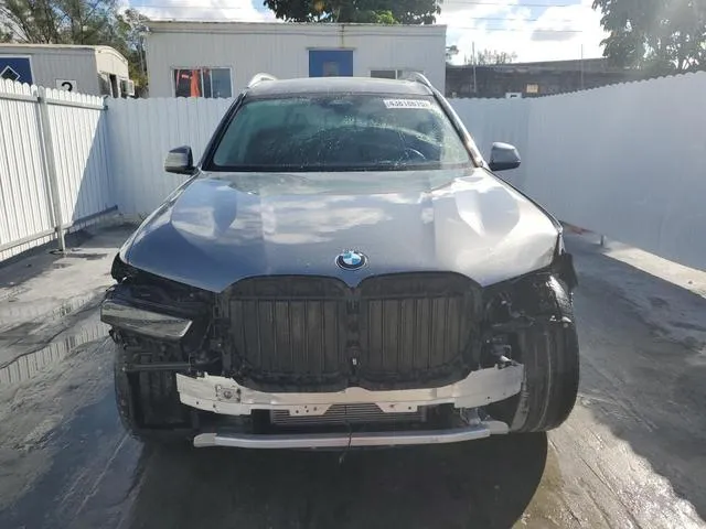 5UX23EM01S9W35037 2025 2025 BMW X7- Xdrive40I 5