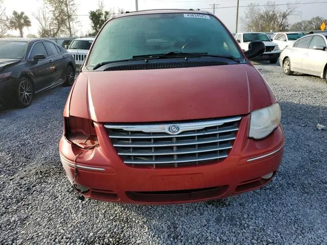 2C4GP64L25R228712 2005 2005 Chrysler Town and Country- Limited 5