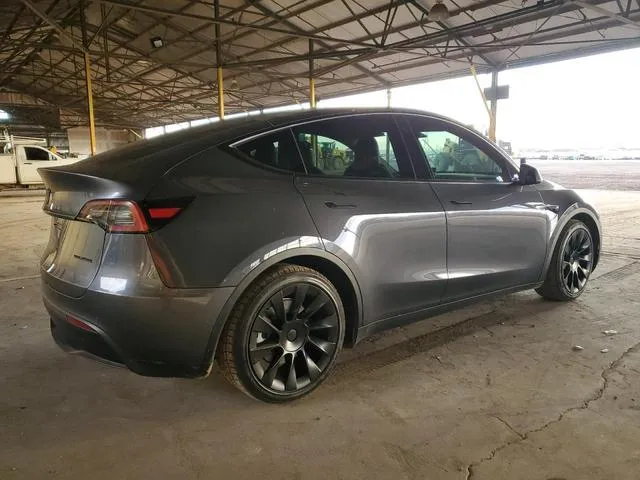 5YJYGAEE1MF265090 2021 2021 Tesla MODEL Y 3