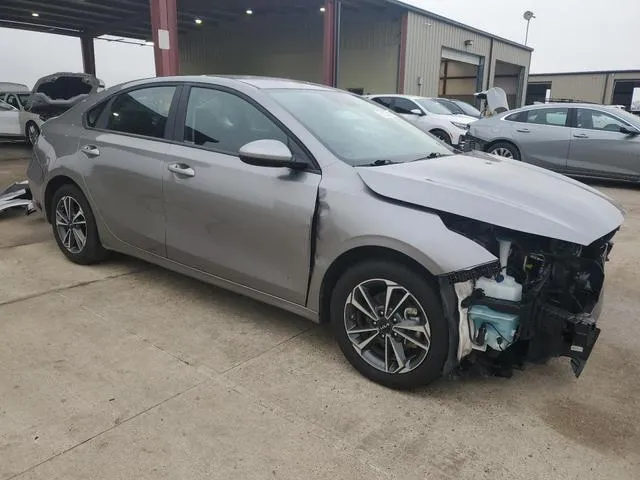 3KPF24AD9PE626225 2023 2023 KIA Forte- LX 4