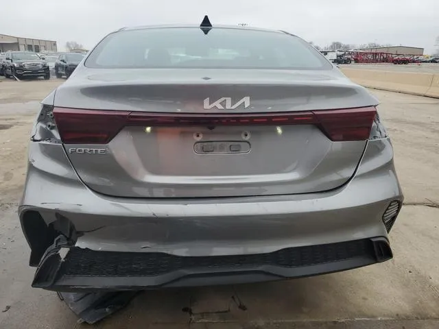 3KPF24AD9PE626225 2023 2023 KIA Forte- LX 6