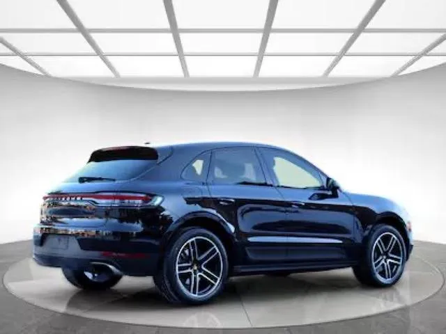 WP1AA2A57MLB01823 2021 2021 Porsche Macan 4