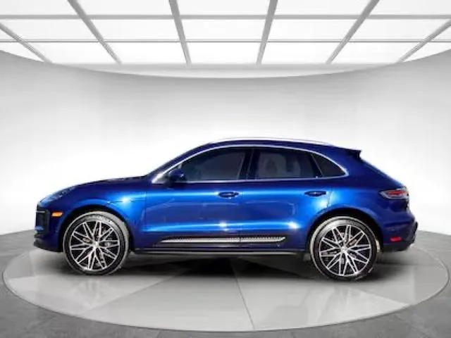 WP1AA2A52NLB00337 2022 2022 Porsche Macan 2