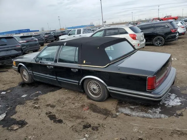 1LNCM81W8MY645727 1991 1991 Lincoln Town Car- Executive 2