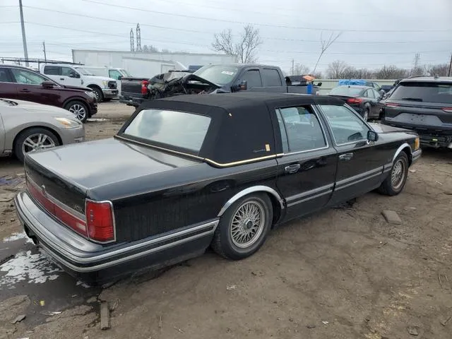 1LNCM81W8MY645727 1991 1991 Lincoln Town Car- Executive 3