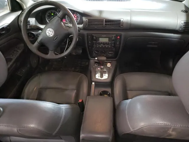 WVWAD63B05E081309 2005 2005 Volkswagen Passat- Gls 8