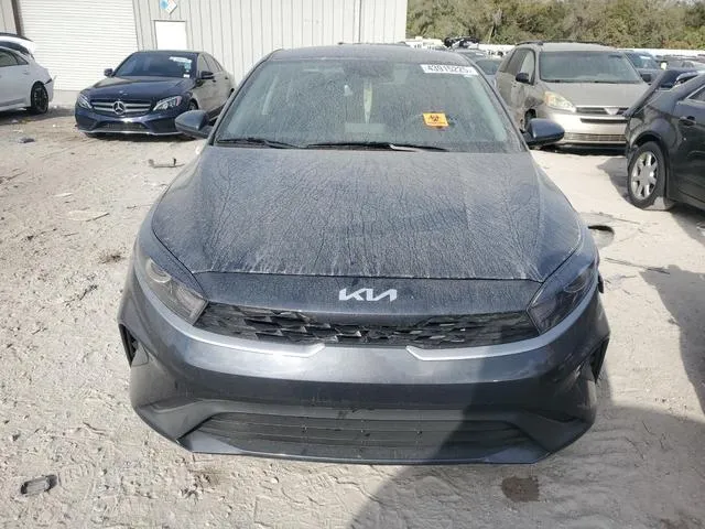 3KPF24AD5PE685319 2023 2023 KIA Forte- LX 5