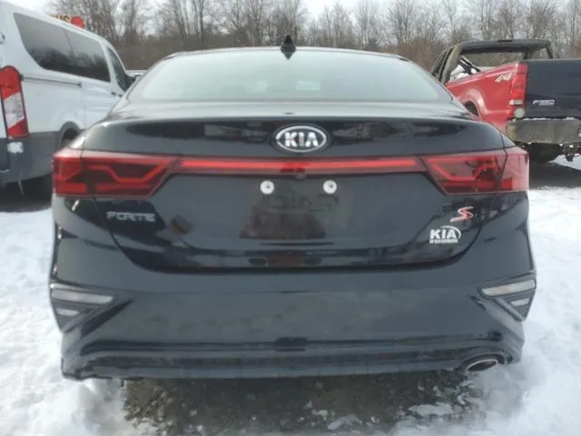 3KPF34AD9KE093055 2019 2019 KIA Forte- Gt Line 6