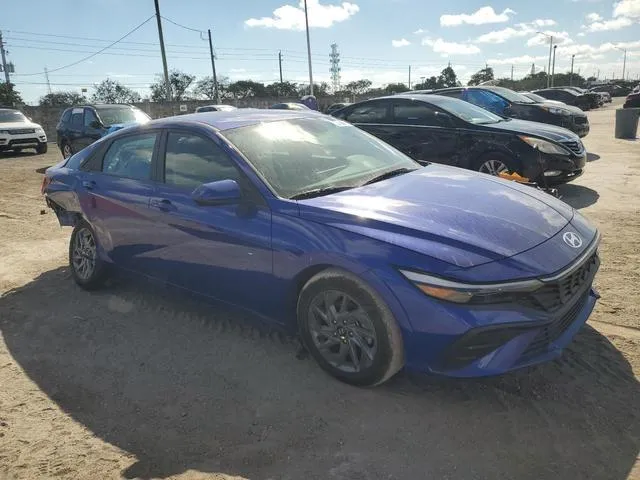 KMHLM4DG8RU691540 2024 2024 Hyundai Elantra- Sel 4