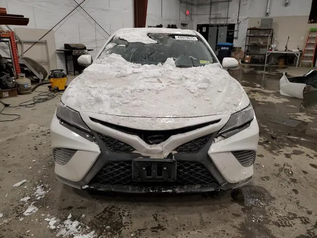 JTNB11HK9J3027677 2018 2018 Toyota Camry- L 5