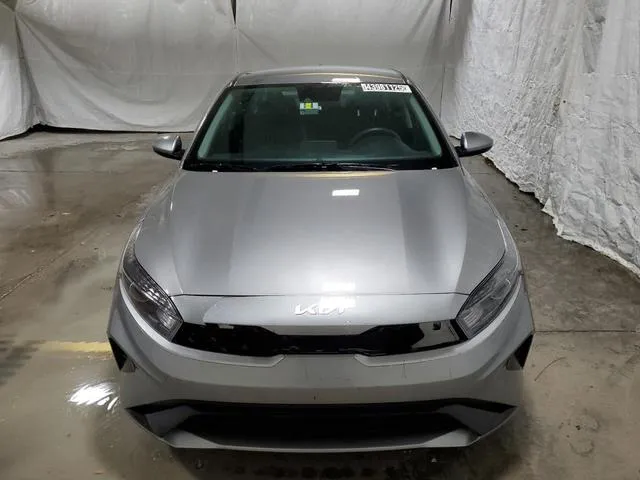 3KPF24AD9PE556788 2023 2023 KIA Forte- LX 5