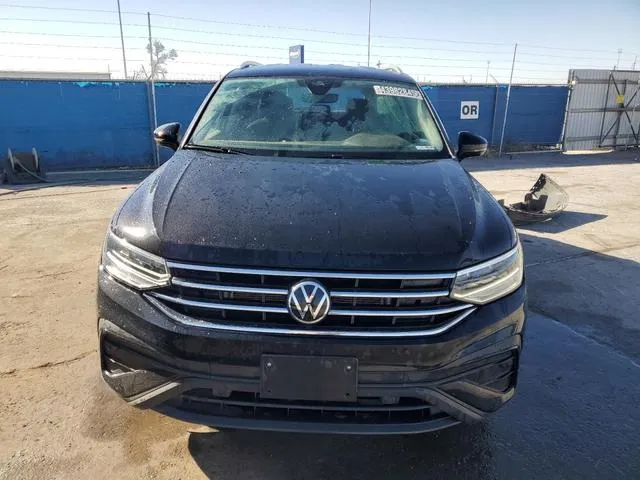 3VV2B7AX1RM047413 2024 2024 Volkswagen Tiguan- SE 5