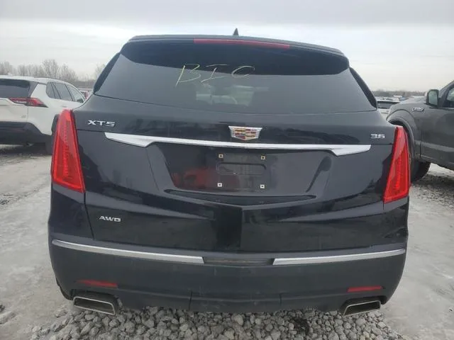 1GYKNDRS2JZ184533 2018 2018 Cadillac XT5- Luxury 6