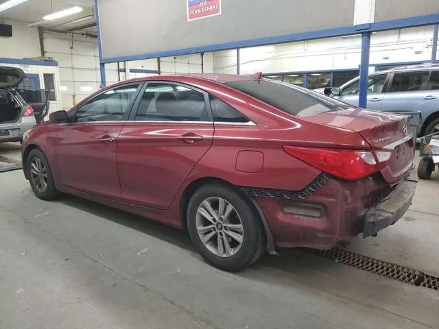 5NPEB4AC1DH646415 2013 2013 Hyundai Sonata- Gls 2