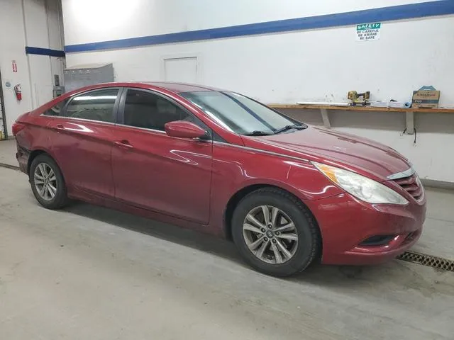 5NPEB4AC1DH646415 2013 2013 Hyundai Sonata- Gls 4