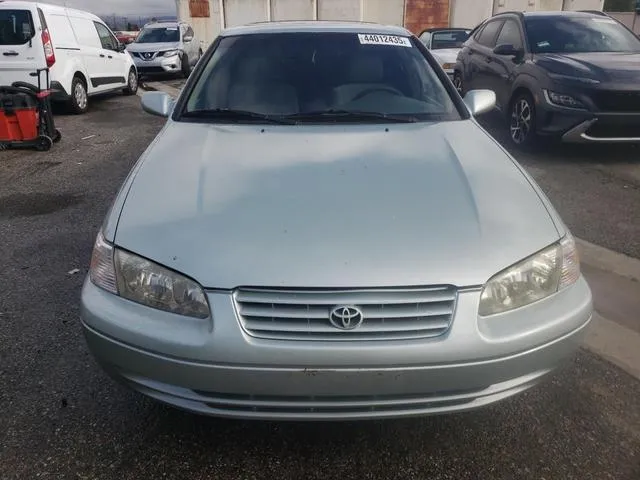 JT2BG28K3Y0485115 2000 2000 Toyota Camry- LE 5