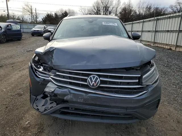 3VVMB7AXXRM065661 2024 2024 Volkswagen Tiguan- SE 5