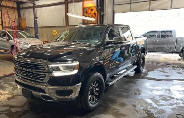 1C6SRFJT4KN677477 2019 2019 RAM 1500- Laramie 2